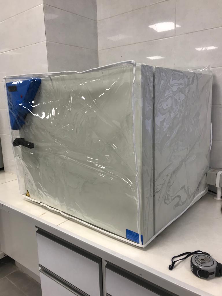 روکش تجهیزات آزمایشگاهی